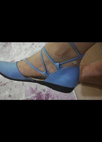 Mavi ayakkabı 