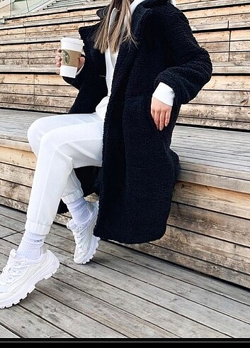 Siyah peluş kaban 