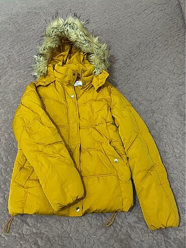 Bershka şişme mont