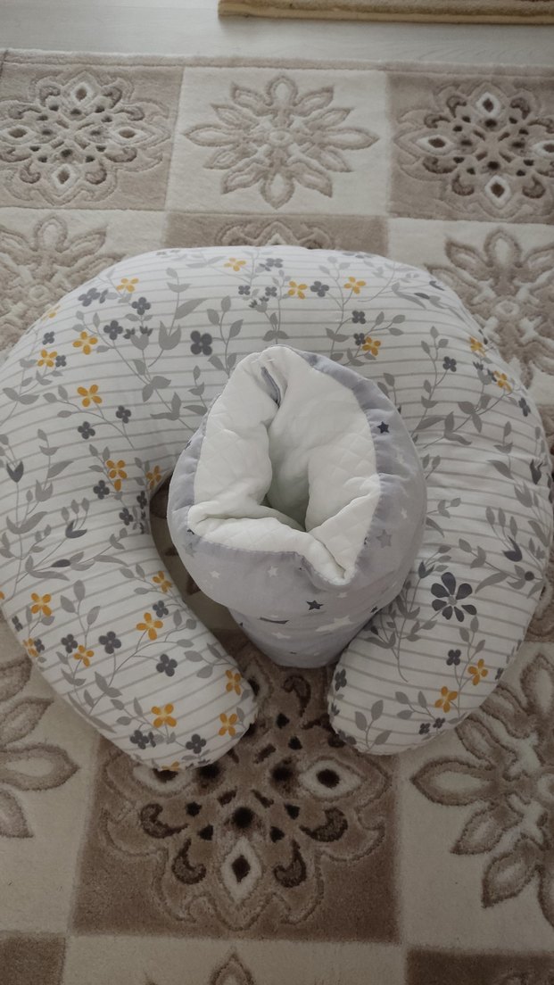 Baskılı Gri Emzirme ve Hamilelik Yastığı - Görsel 2