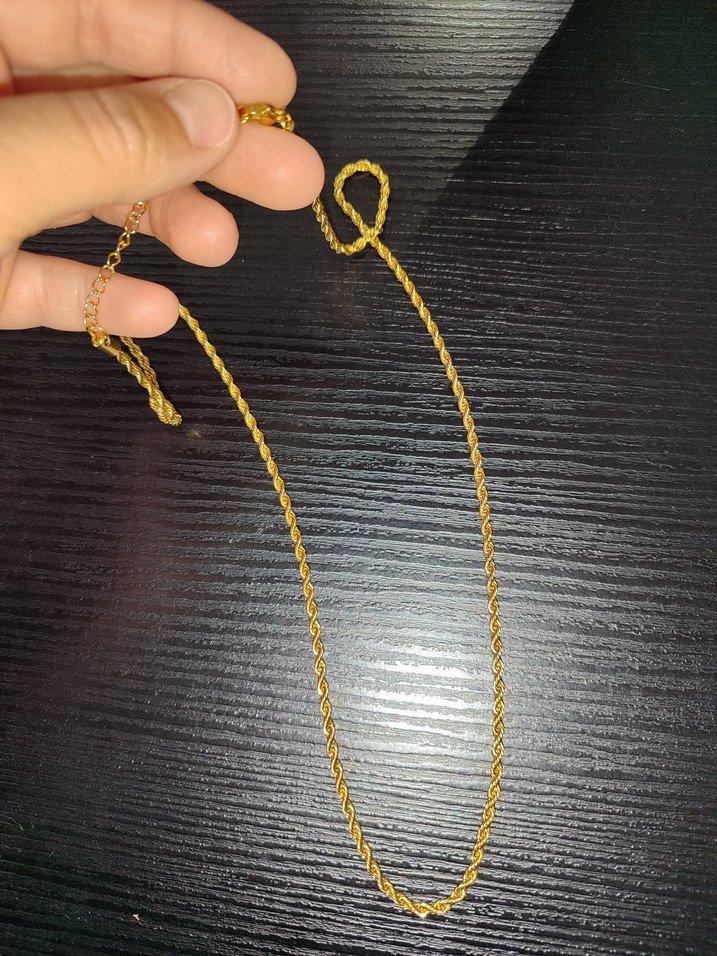 Altın Renkli Zincir Detaylı Midi Kolye - Görsel 3