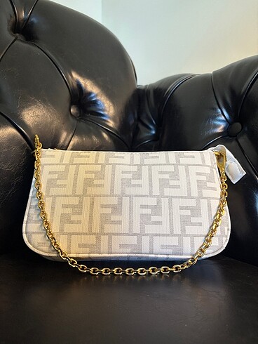 Fendi çanta