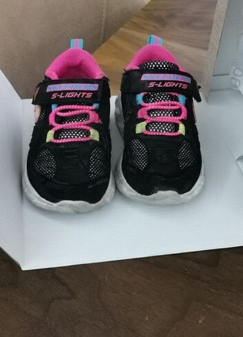 skechers ışıklı kız ayakkabısı