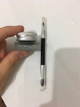 Eyeliner