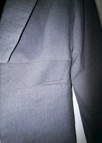 36 Beden Siyah Düğmeli Uzun Kollu Kadın Blazer