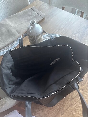  Beden Stradivarius çanta