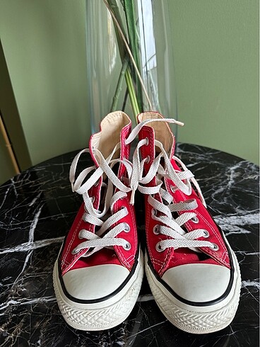 Converse 36 numara kırmızı