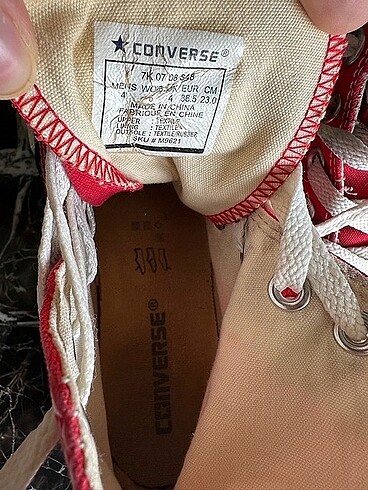 36,5 Beden Converse 36 numara kırmızı
