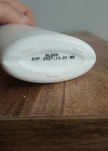 Beden SKIN1004 Madagascar Centella Hyalu-Cica Güneş Serumu SPF50+