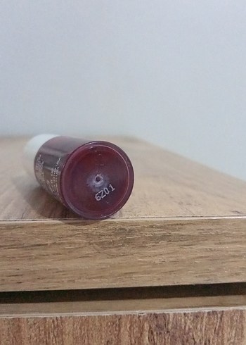  Beden Benefit Bene Tint Bordo Allık