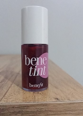 Benefit Bene Tint Bordo Allık