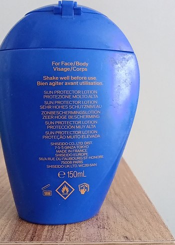  Beden Shiseido Expert Sun Koruyucu Losyon SPF50+