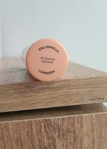  Beden Sephora Collection Glow Stick 02 Sunrise Shimmer