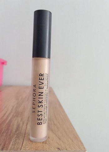 Sephora Best Skin Ever Açık Ten Kapatıcı
