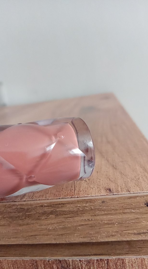 Bej Parlak Dudak Parlatıcısı - Görsel 3