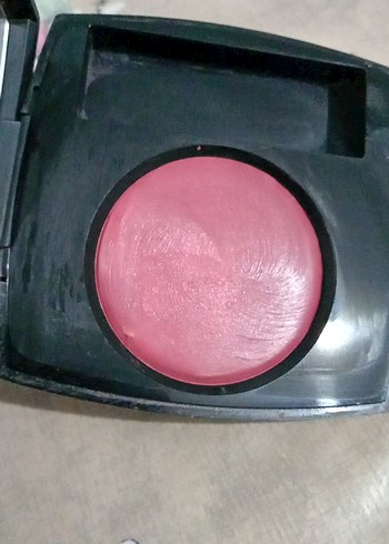  Beden Renk Parlak Kırmızı Chanel Allık