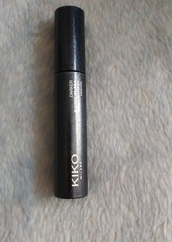 KIKO Koyu Maskara - Bej Tonlarda - Görsel 3
