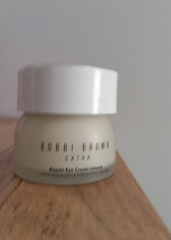Bobbi Brown Bobbi Brown Extra Onarıcı Göz Kremi