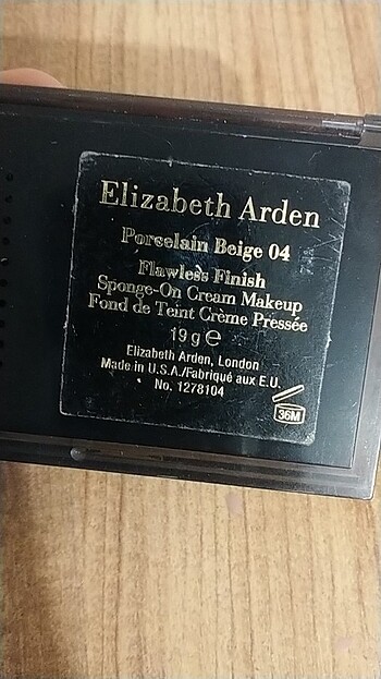 Elizabeth Arden Fondöten 