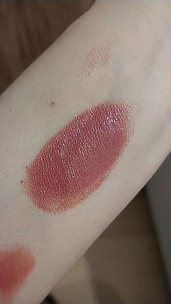 Bobbi Brown Bobb