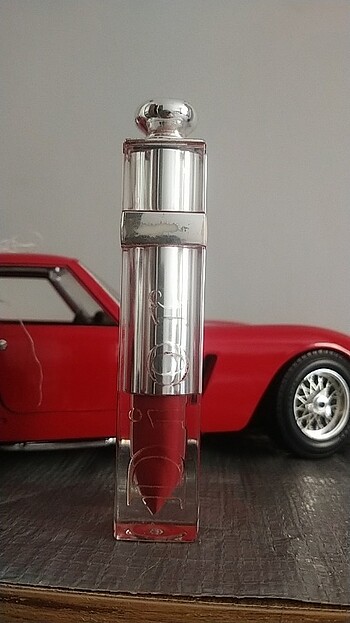 Lip gloss 