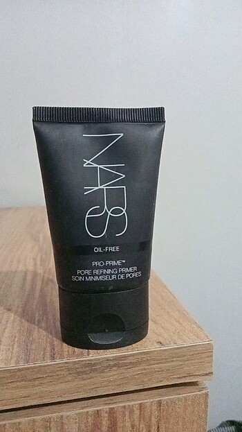 Nars Makyaj bazı