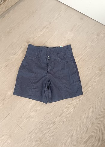 Düğmeli Lacivert Mini Kadın Şort - Görsel 2