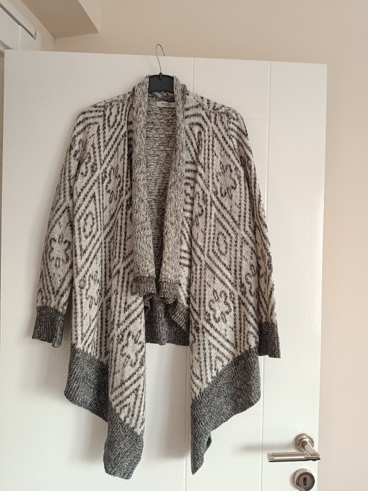 Gri Desenli Bohem Örgü Hırka - Görsel 3