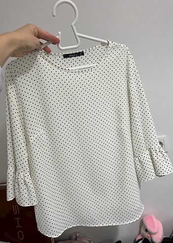 Uzun Kollu Puantiyeli Beyaz Bluz - Görsel 2