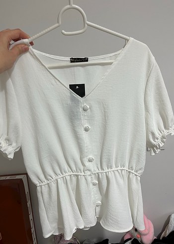 Beyaz V Yaka Düğmeli Pamuklu Bluz - Görsel 2