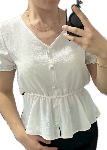 Beyaz V Yaka Düğmeli Pamuklu Bluz - Görsel 3