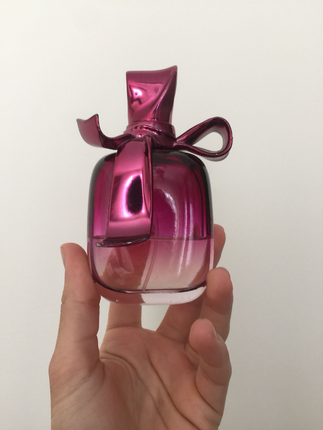Nina ricci orjinal parfüm