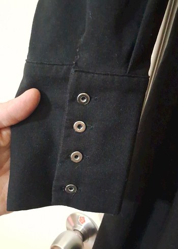 Uzun Siyah Düğmeli gömlek - Görsel 4