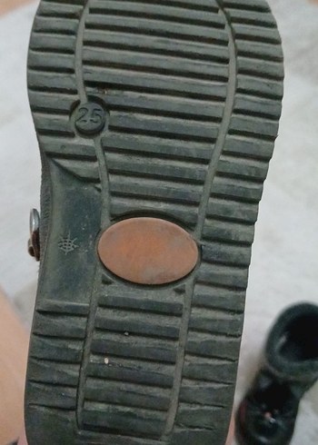 Kız Çocuk Gri Kürklü Desenli Bot - Görsel 4