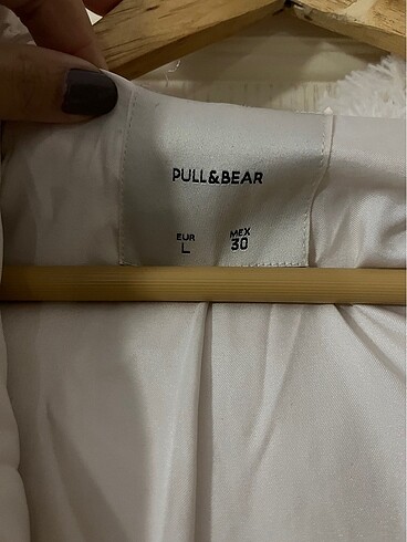 l Beden Pull bear mont