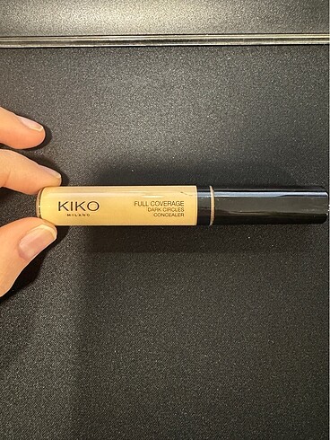 Kiko Full Coverage Dark Circles Concealer 02