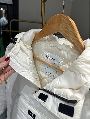 s Beden Kanguru Pull&Bear
