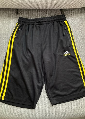 Adidas l