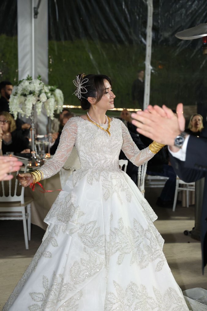 Mediha cambaz özel yapım gelinlik - Görsel 5