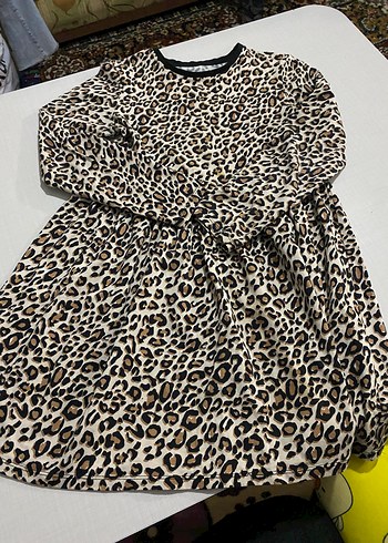 Kız Çocuk Leopar Desenli Uzun Kollu Elbise