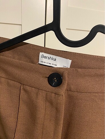 xs Beden Bershka kumaş pantolon