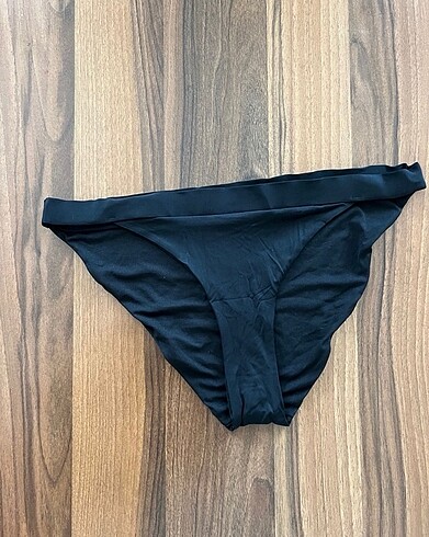 H&M Siyah Bikini Altı