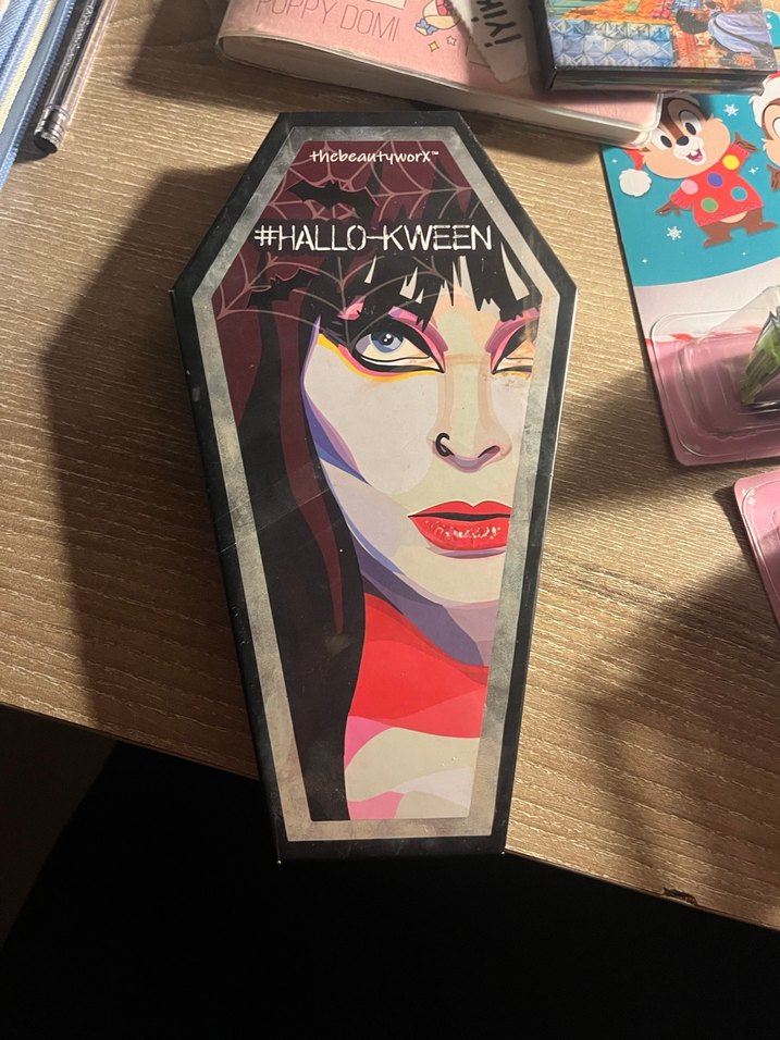 Gotik Çok Renkli Koyu Göz Farı Paleti - Görsel 2