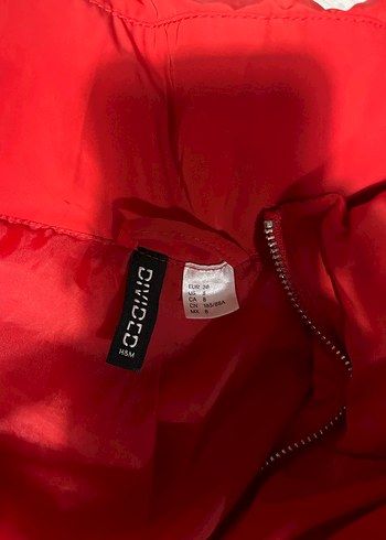 H&M Kadın Kırmızı Fermuarlı Kışlık Mont Hm 38-40