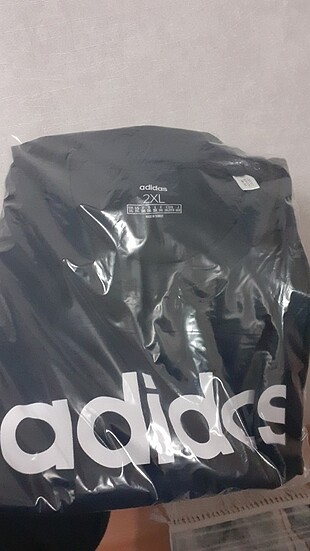 adidas tshirt