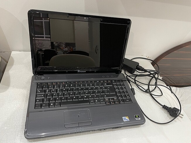 Laptop bilgisayar