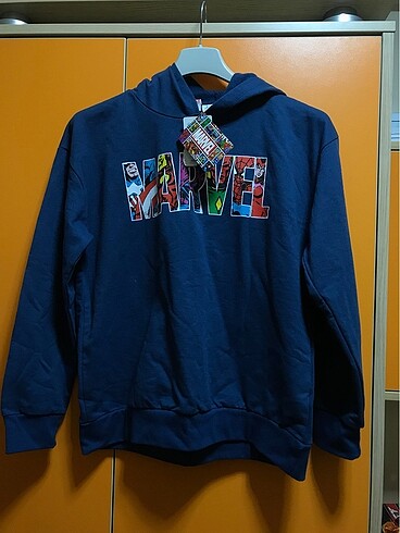 Marvel sweat