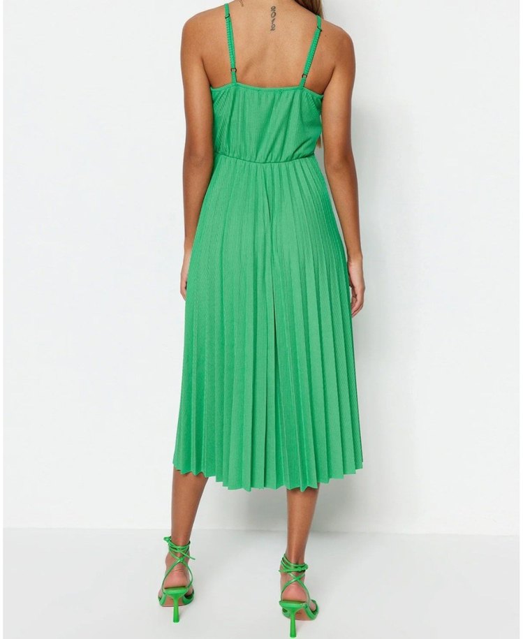 PİLİSELİ YEŞİL ELBİSE - Görsel 4