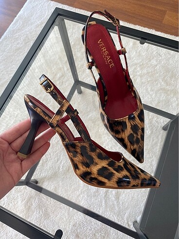 40 Beden Versace Topuklu Ayakkabı