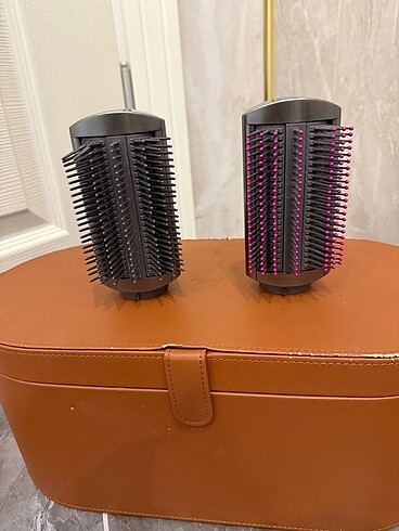 Dyson airwrap